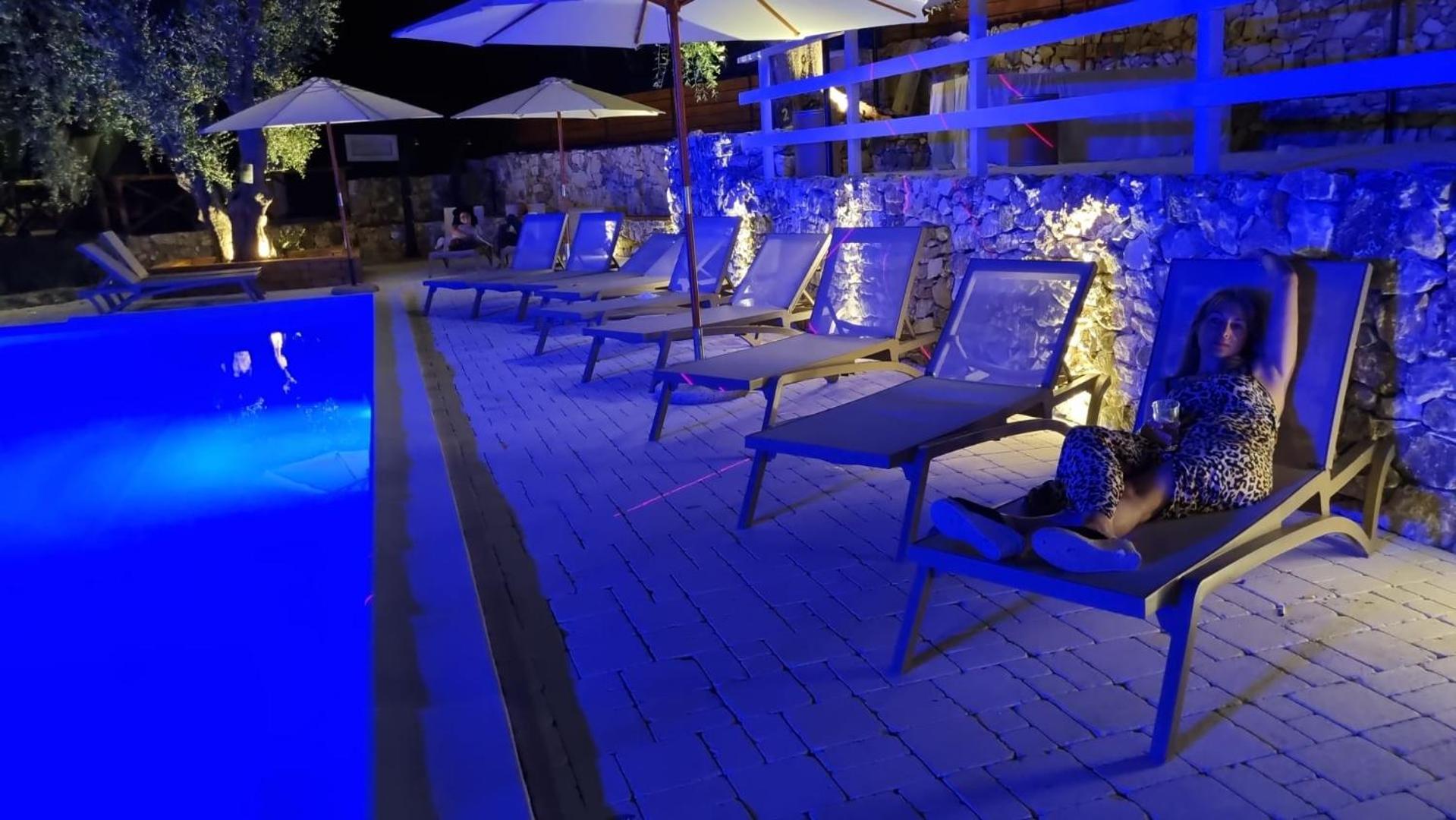 Village Valle D'Oro Aparthotel 산 메나이오 외부 사진