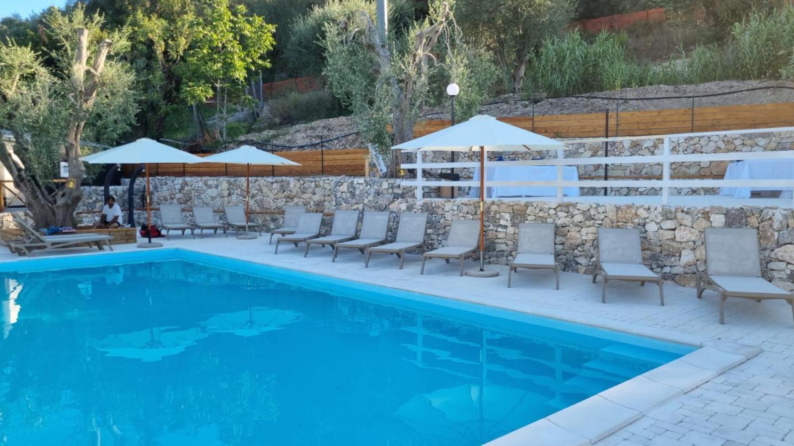 Village Valle D'Oro Aparthotel 산 메나이오 외부 사진