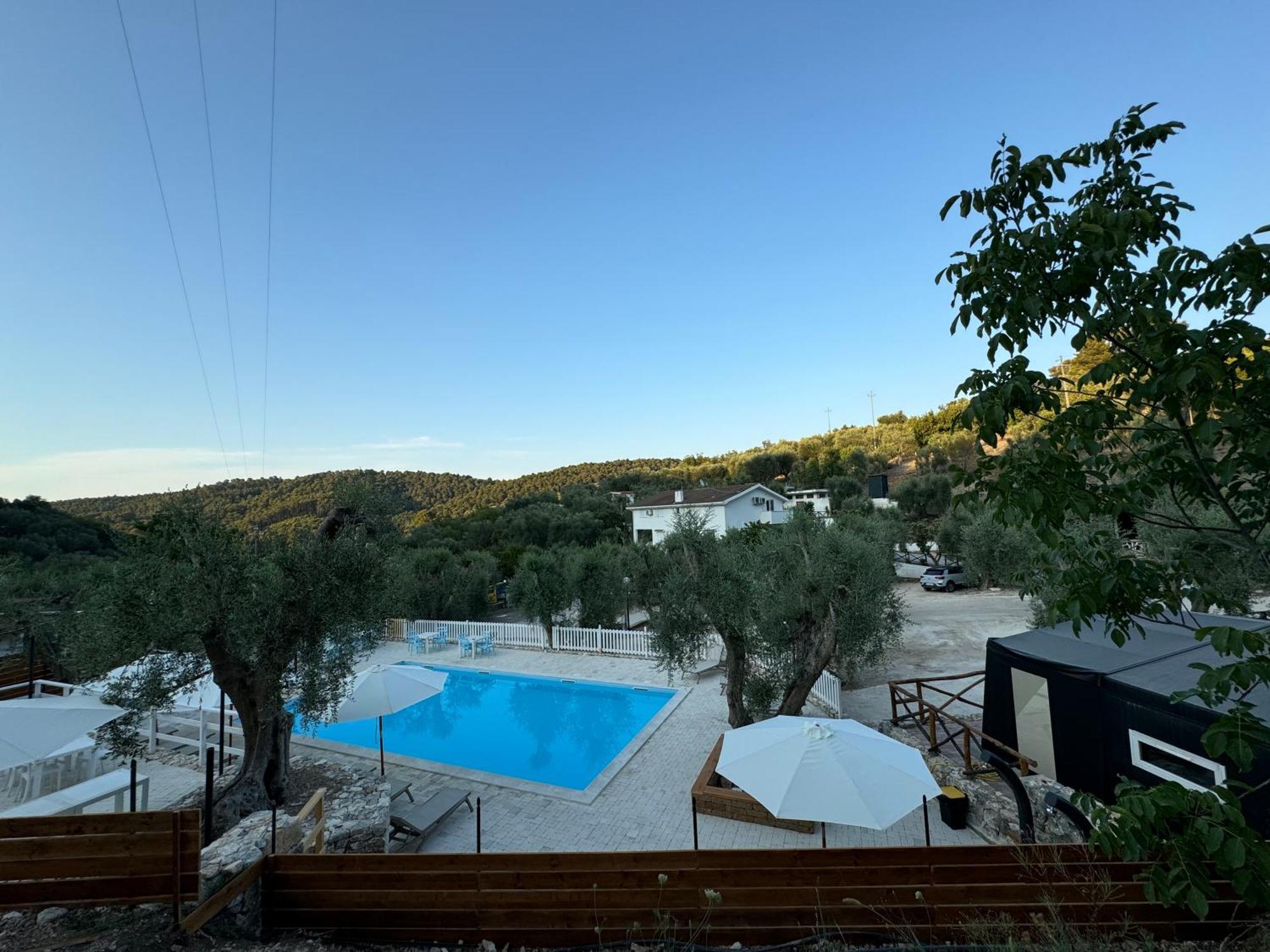 Village Valle D'Oro Aparthotel 산 메나이오 외부 사진